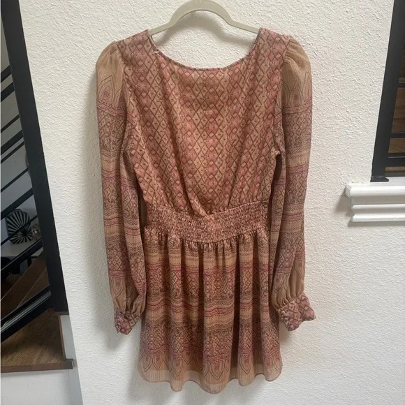 House of Harlow 1960 Shona Joy Metallic Smocked Mini Dress - Picture 3 of 6